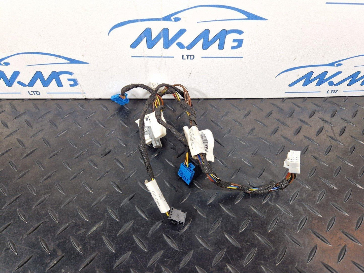 14-21 MERCEDES-BENZ C250D W205 OEM TOUCH PAD CONTROLLER WIRING LOOM A2055404834
