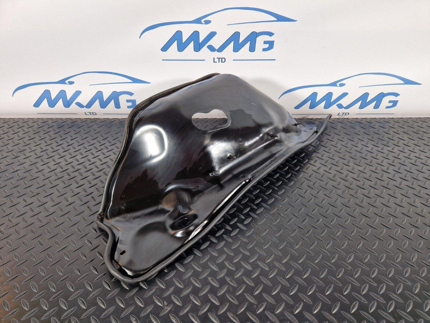 12-18 AUDI A6 C7 FRONT ENGINE BAY WALL WATER BOX COWL SHIELD 4G0819523H