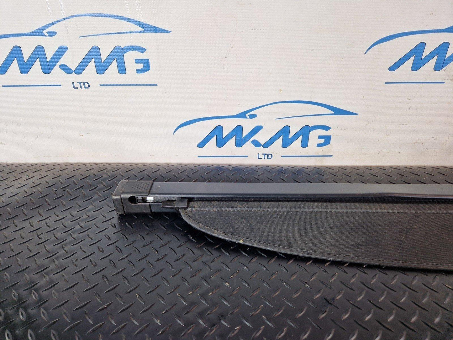 16-19 MERCEDES BENZ GLE W166 GENUINE PARCEL SHELF LOAD COVER