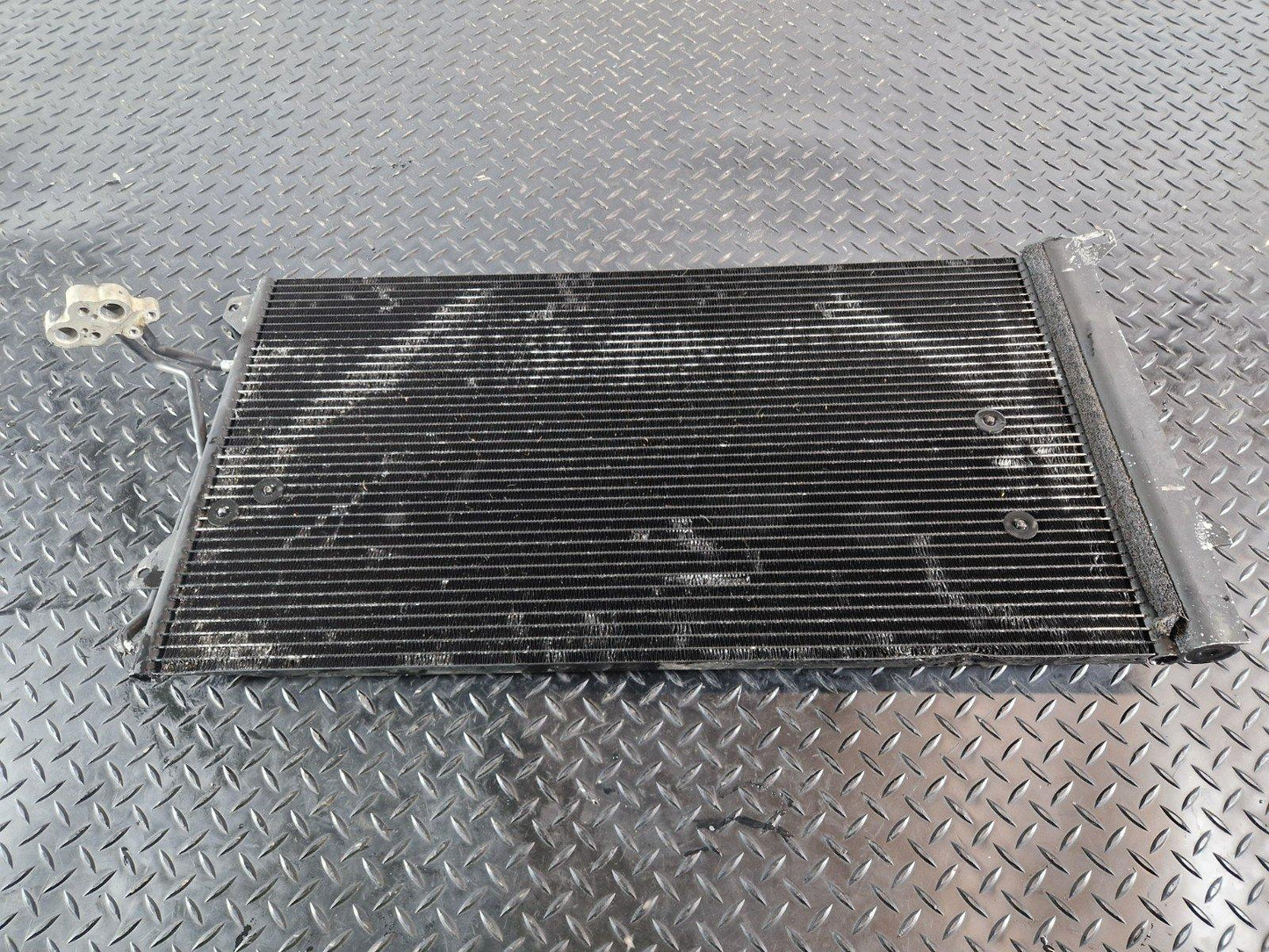 10-15 AUDI Q7 4L 3.0 TDI OEM A/C AIR CONDITIONING RADIATOR CONDENSER 7L0820411G