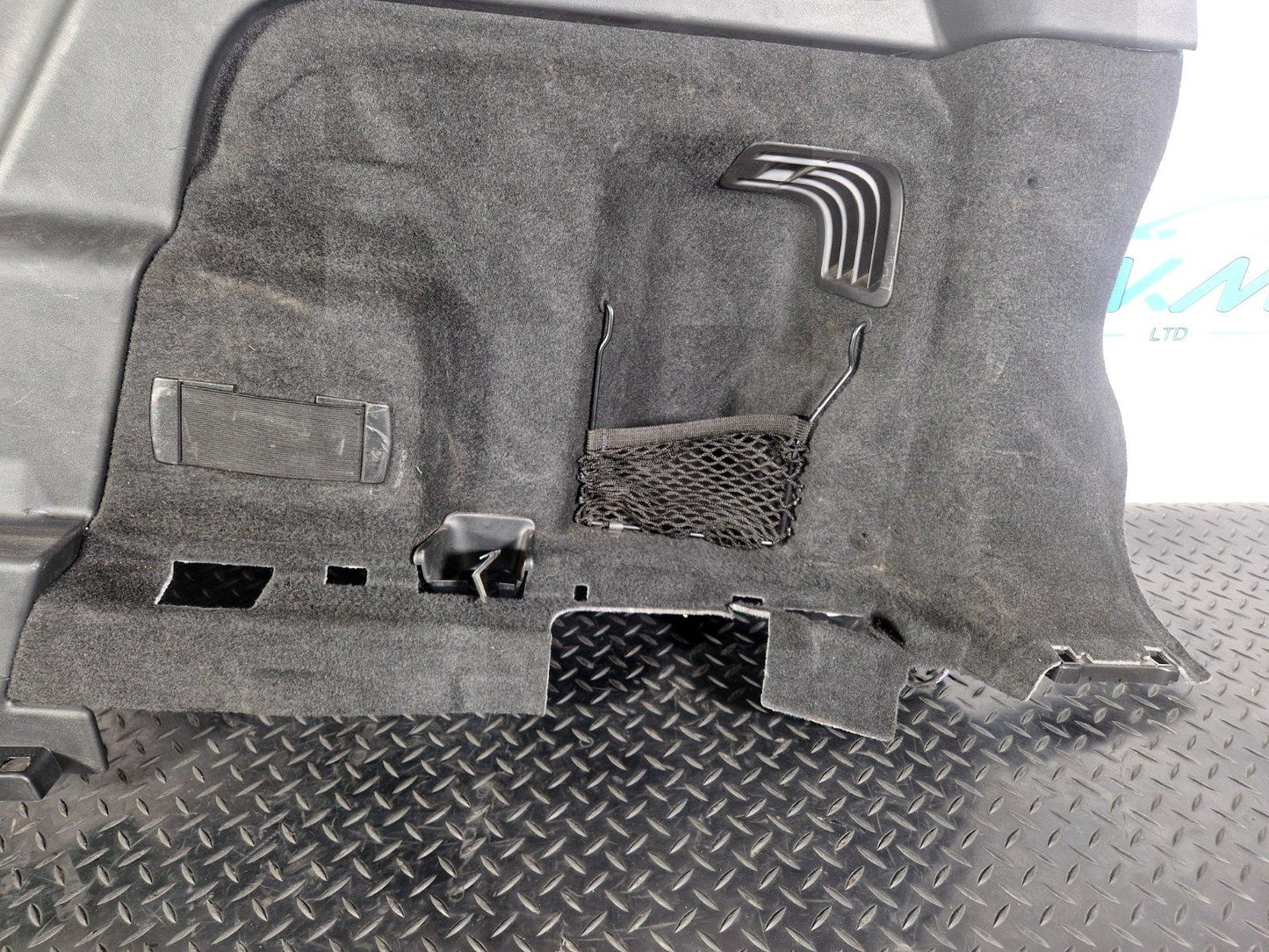 2019-ON  LAND ROVER DISCOVERY L550 LCI REAR RIGHT O/S BOOT PANEL FK72-68886-B
