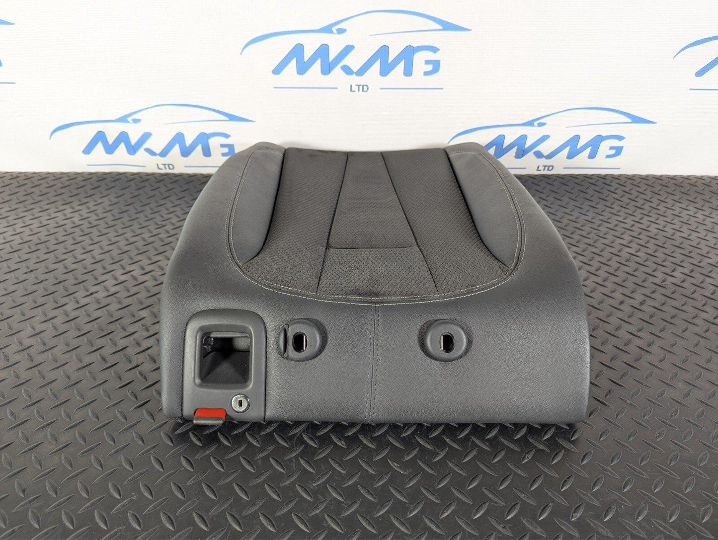 16-19 AUDI A4 B9 S-LINE OEM REAR LEFT N/S HALF BLACK HALF LEATHER SEAT BACKREST