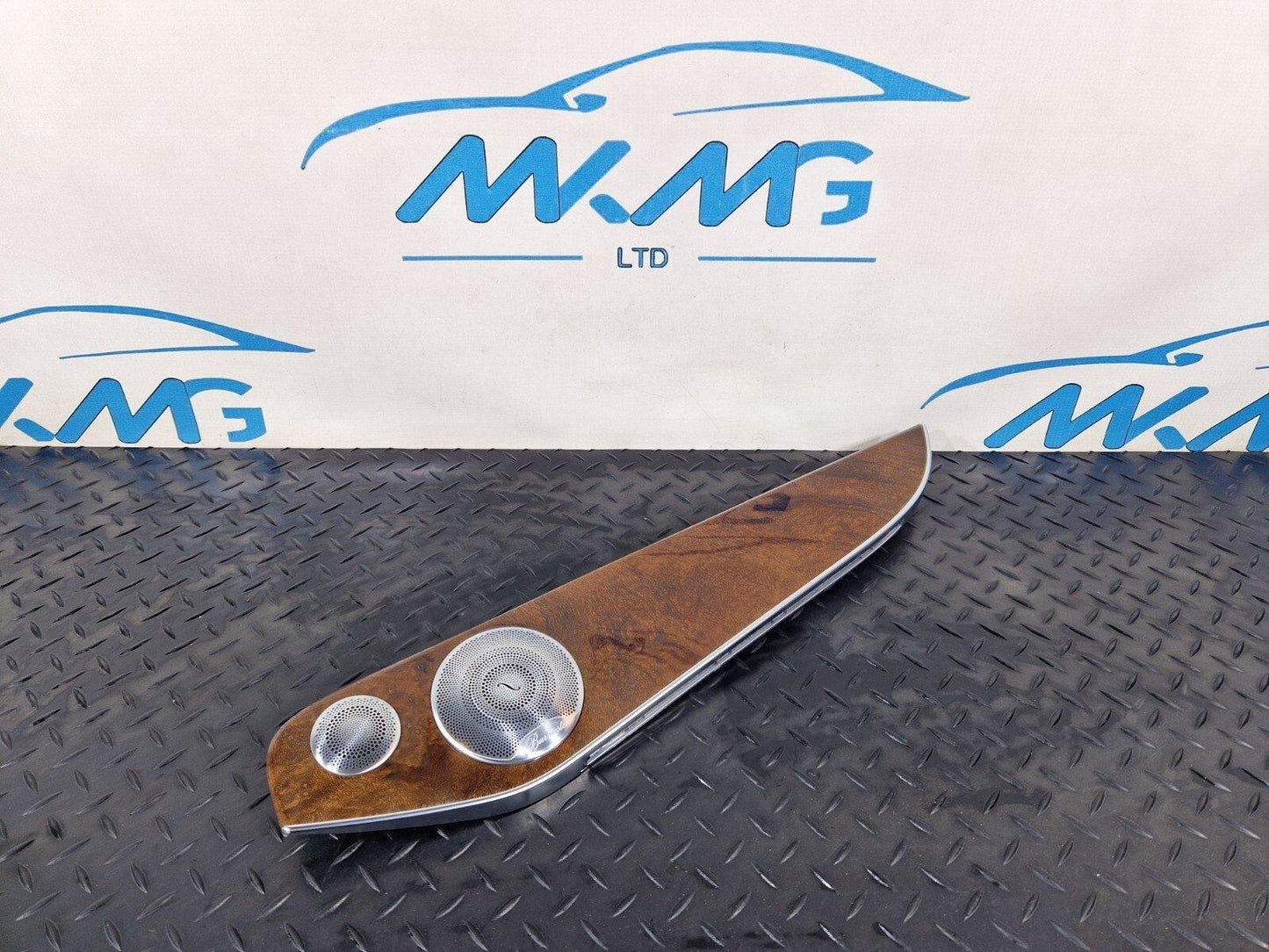 14-21 MERCEDES C CLASS W205 GENUINE REAR RIGHT BURMESTER DOOR TRIM A2057274100