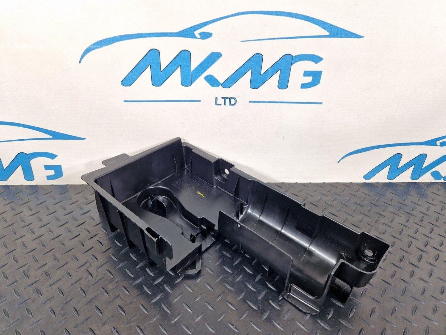 14-21 MERCEDES BENZ C200 W205 GENUINE TRUNK BOOT TOOL STORAGE TRAY A2058990014