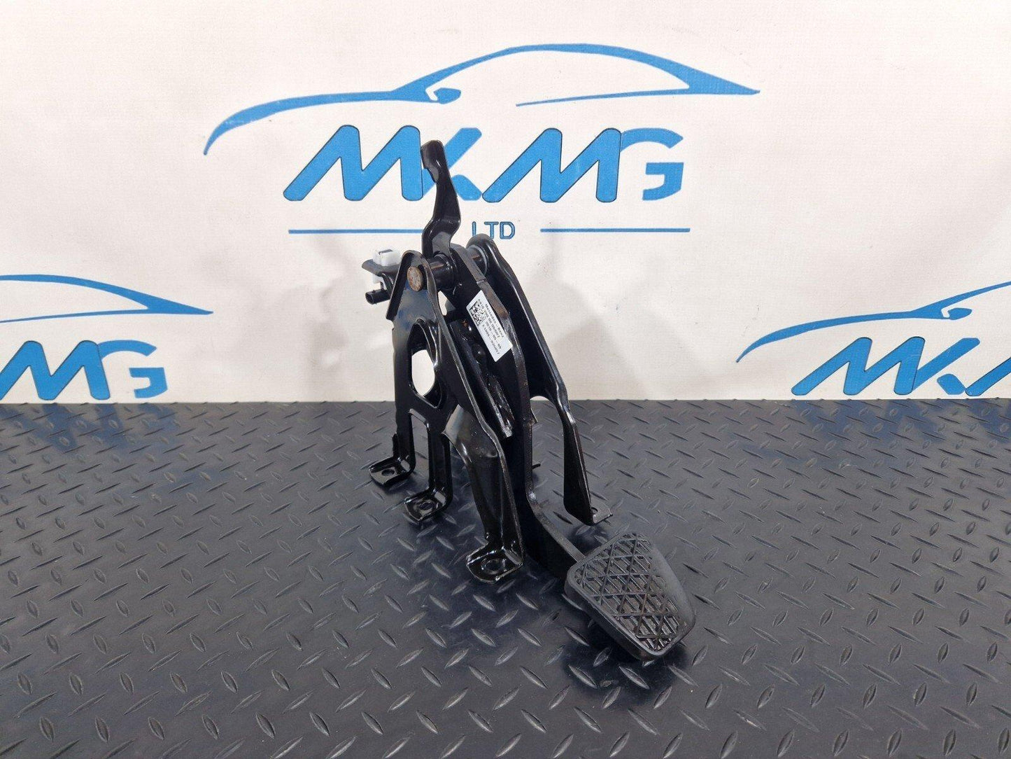 2018-ON MERCEDES BENZ SPRINTER W907 2.2 CDI BRAKE PEDAL ASSEMBLY A9102900000