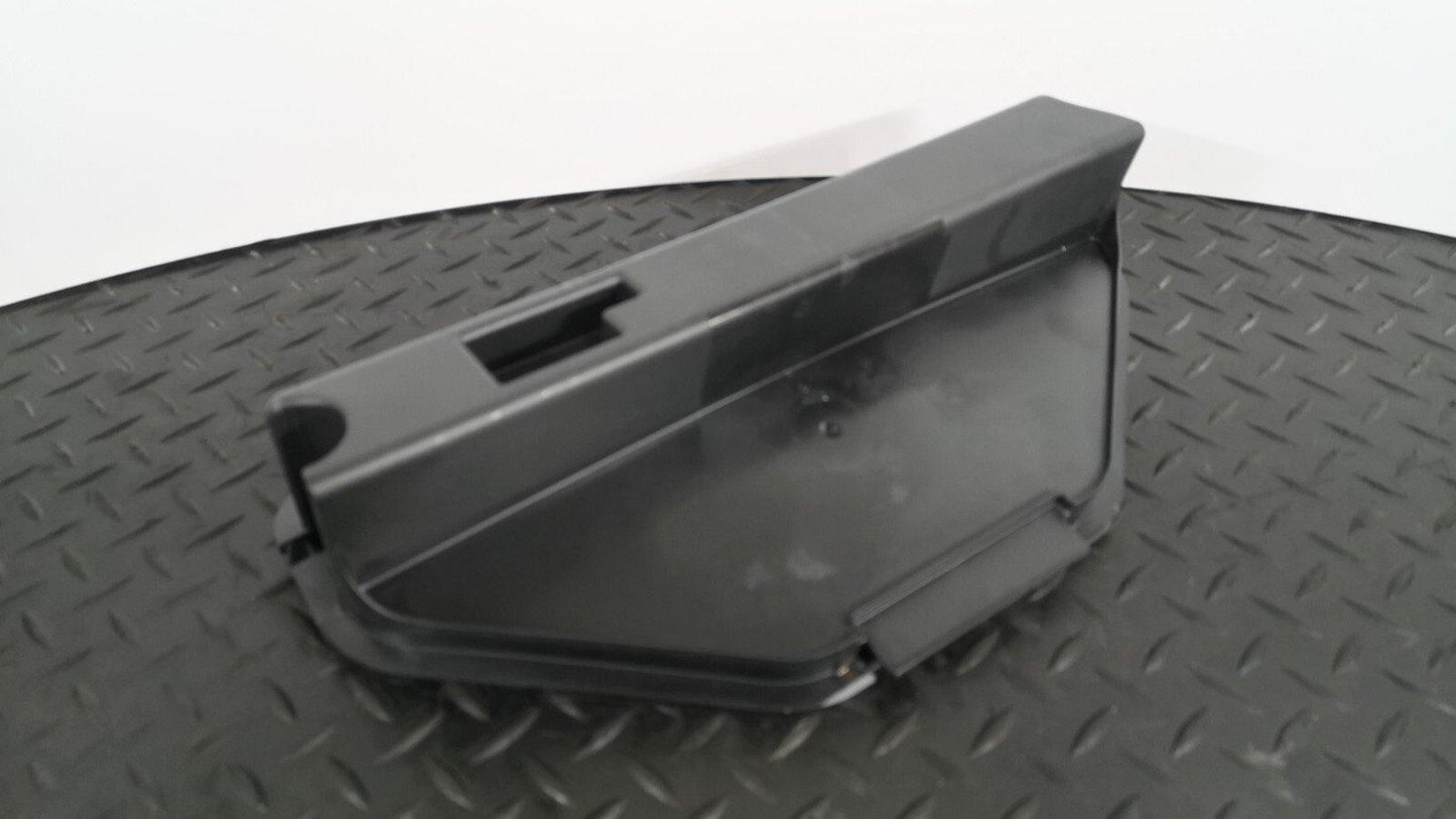 16-19 AUDI A4 B9 S-LINE SALOON GENUINE WARNING TRIANGLE MOUNT 8W5827569