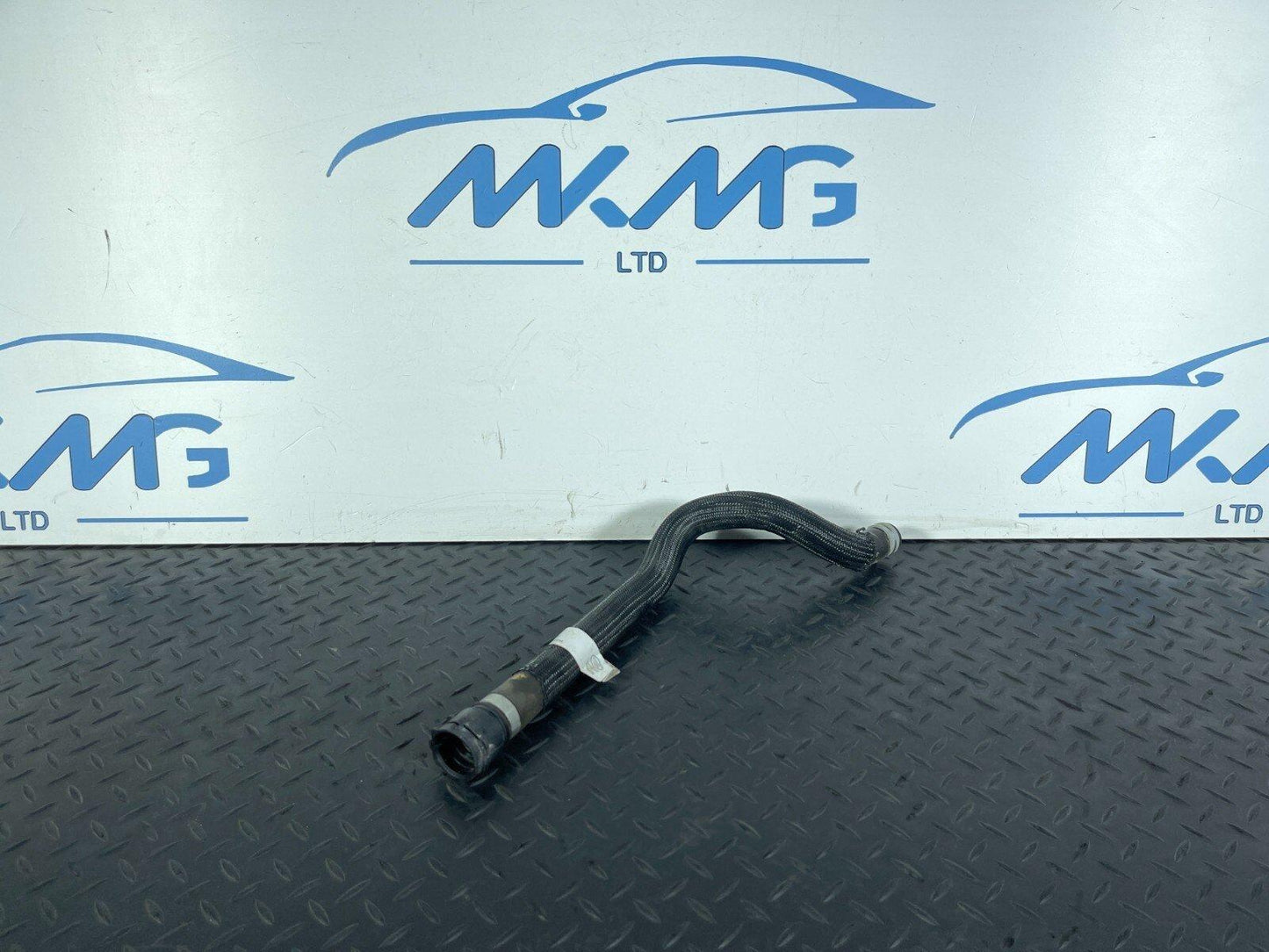 2019-ON  LAND ROVER DISCOVERY L550 RADIATOR COOLANT HOSE PIPE K8D2-8B504-CA