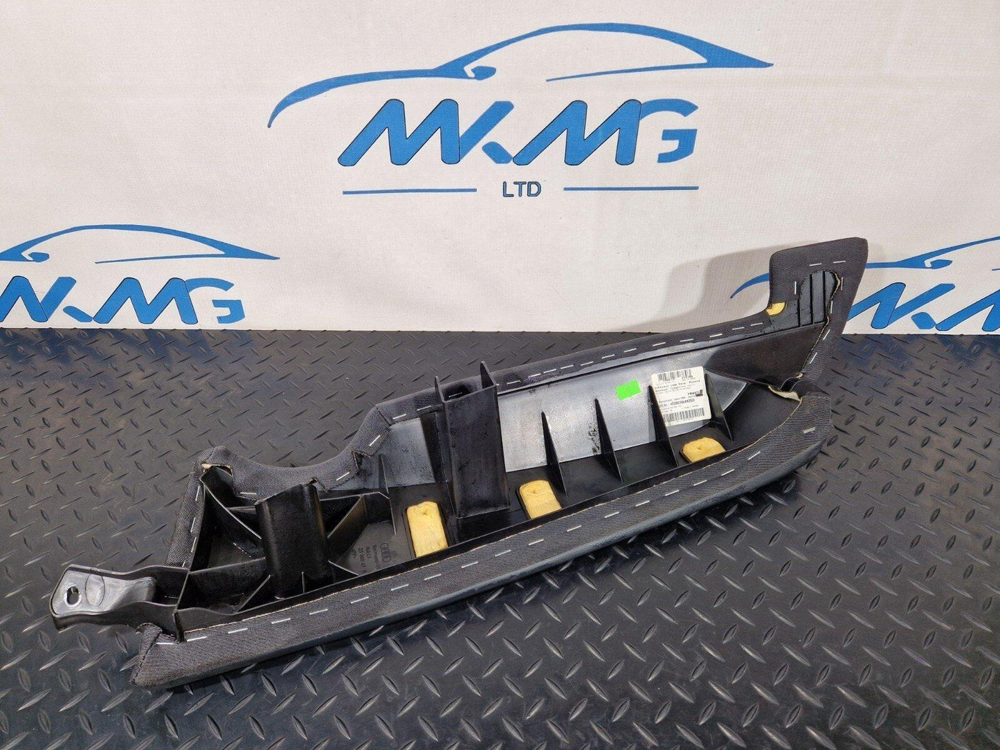 12-18 AUDI A6 C7 REAR SEAT BOLSTER DRIVER SIDE RIGHT 4G085704A