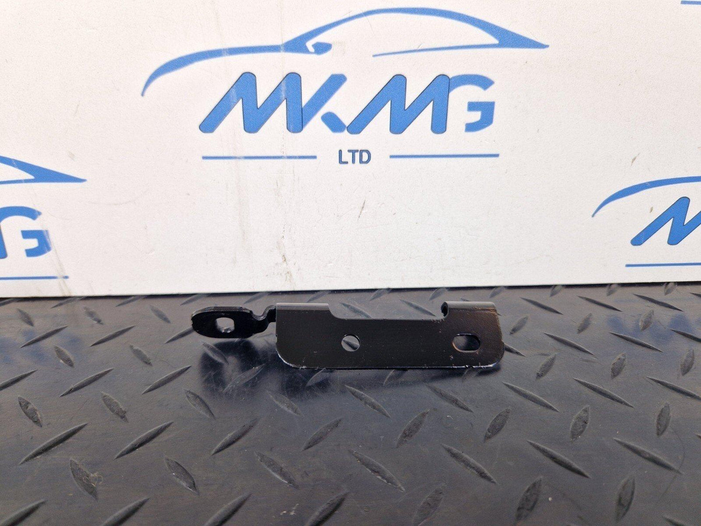 16-24 AUDI A5 F5 COUPE OEM REDUCTION AGENT BRACKET 8W0131561A