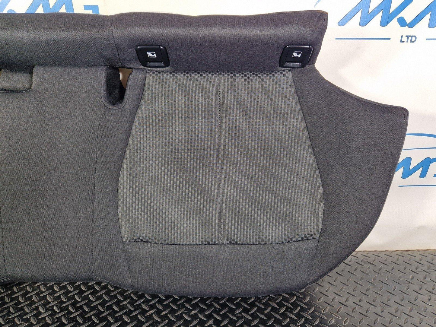 20-24 BMW 1 SERIES F40 GENUINE REAR SEAT LOWER BENCH BASE 7457929