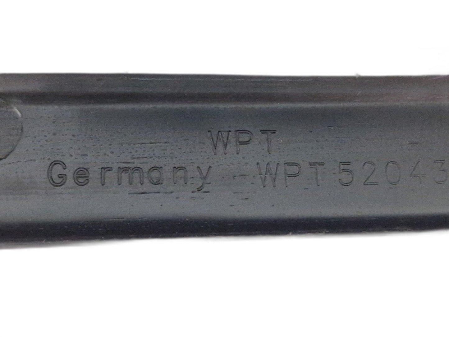 14-21 MERCEDE BENZ C CLASS W205 INNER TRIM SILL DRIVER SIDE A2056860636