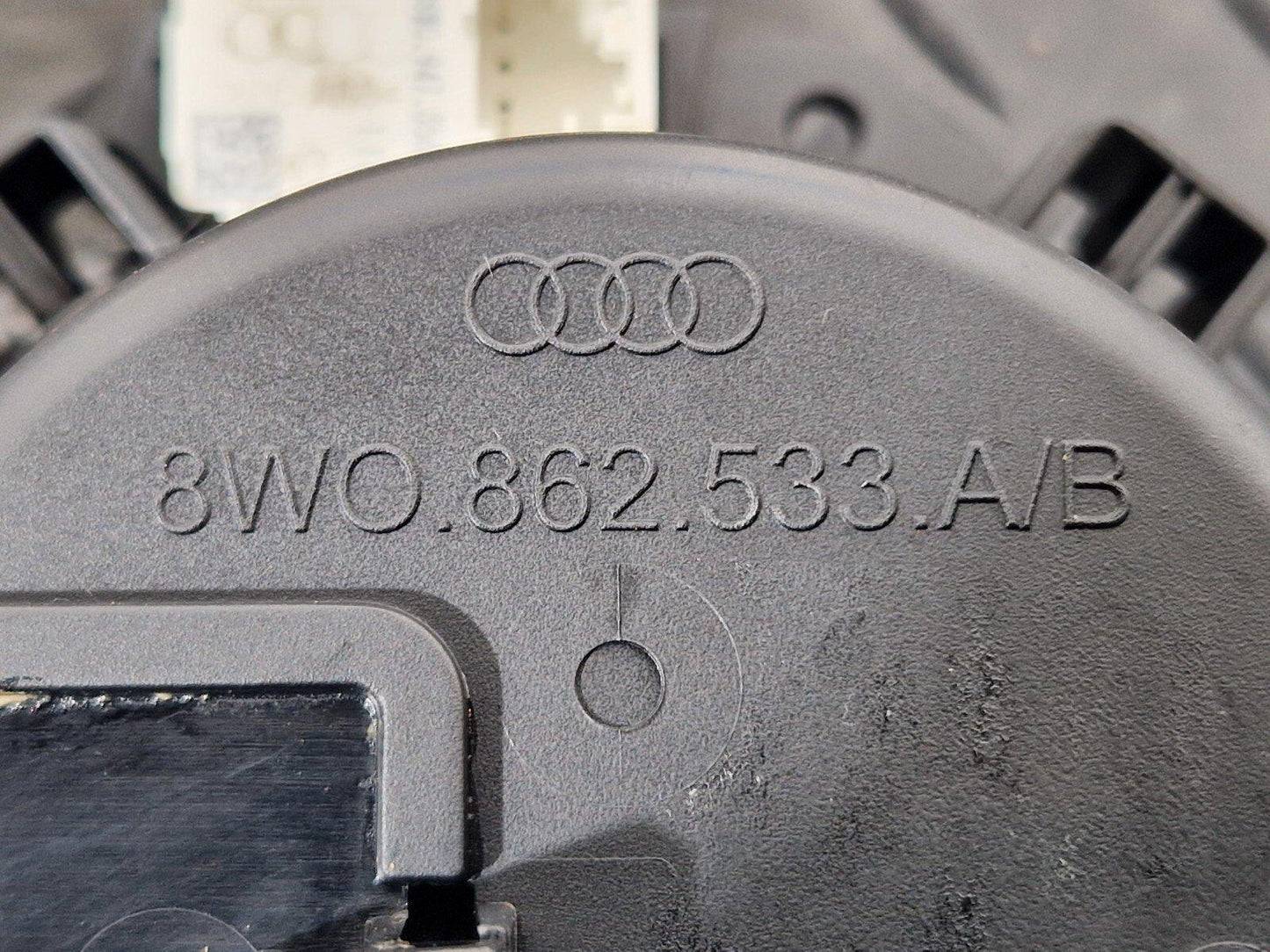 16-23 AUDI A5 F5 S LINE CENTER CONSOLE DOUBLE CUPHOLDERS 8W0862533AB