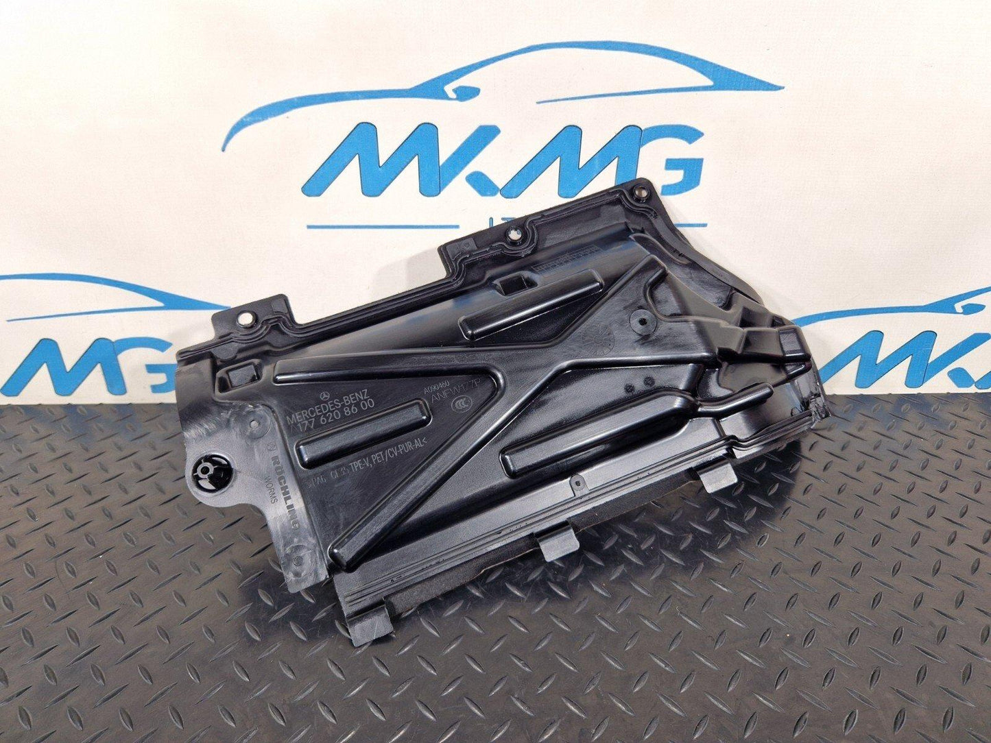 19-ON MERCEDES BENZ A CLASS W177 FRONT RIGHT ENGINE SHIELD FIREWALL A1776208600