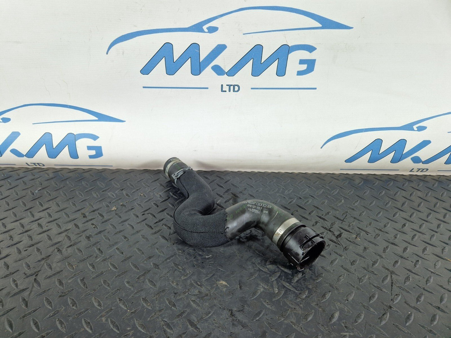 10-17 AUDI A8 4H WATER COOLANT PIPE HOSE 4H0121101H