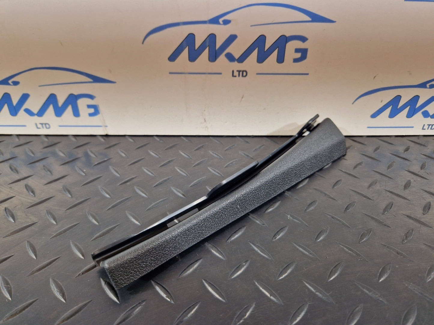 16-19 AUDI A4 B9 GENUINE OEM FRONT LEFT N/S A-PILLAR TRIM COVER 8W0868203A