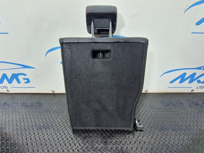 19-ON MERCEDES BENZ A CLASS EQ V177 A250e REAR RIGHT BACKREST