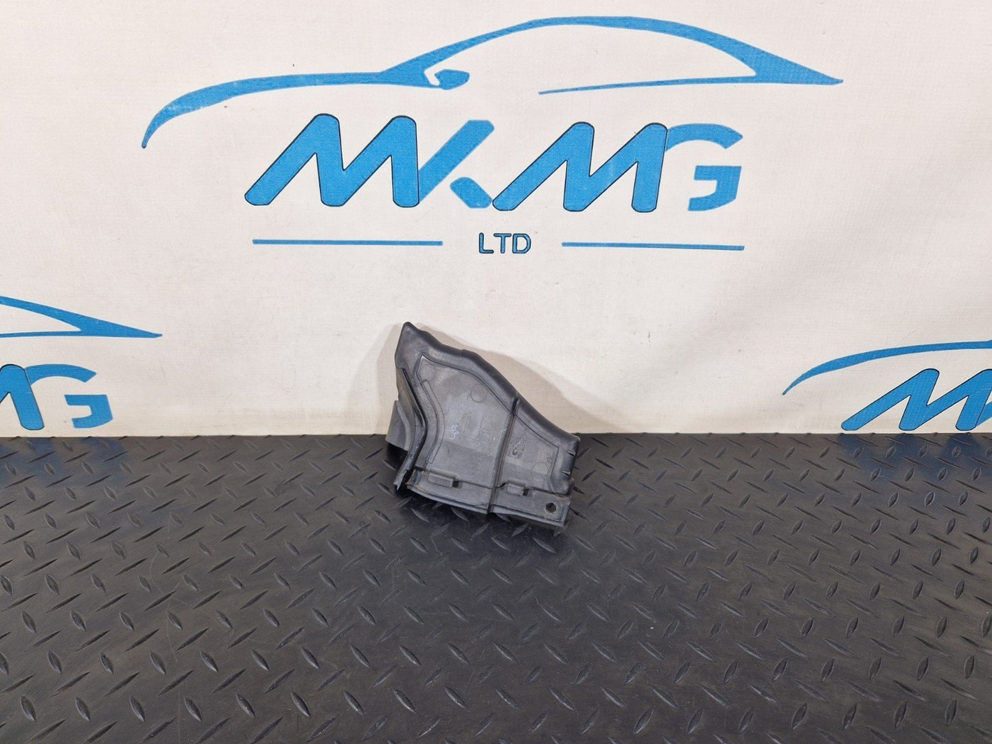 10-13 BMW X5 E70 LCI GENUINE OEM ENGINE BAY LEFT N/S PARTITION PANEL 7171791