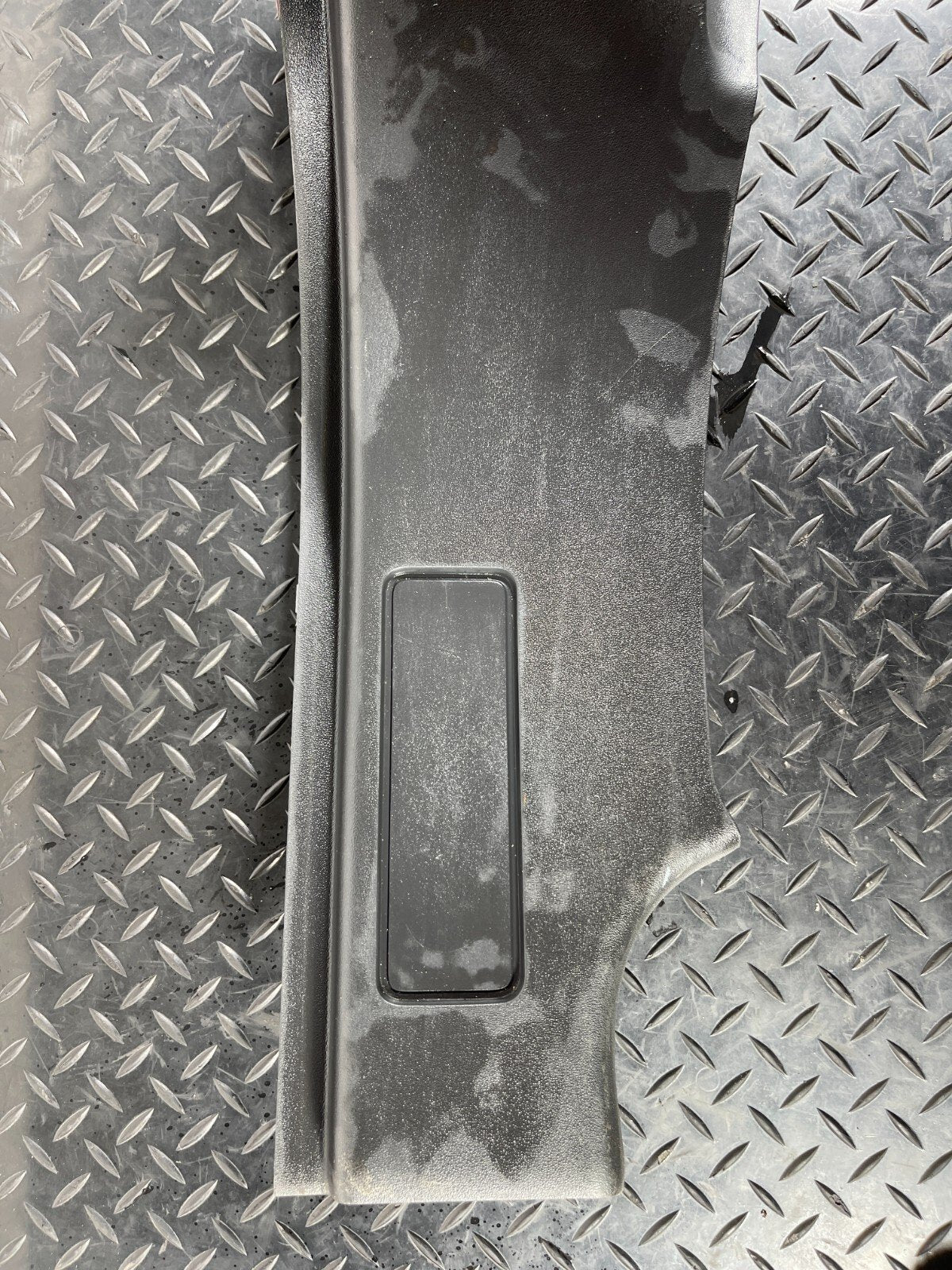 2019-ON LAND ROVER DISCOVERY L550 O/S DRIVER SIDE SILL SCUFF PLATE LK7213244AB8