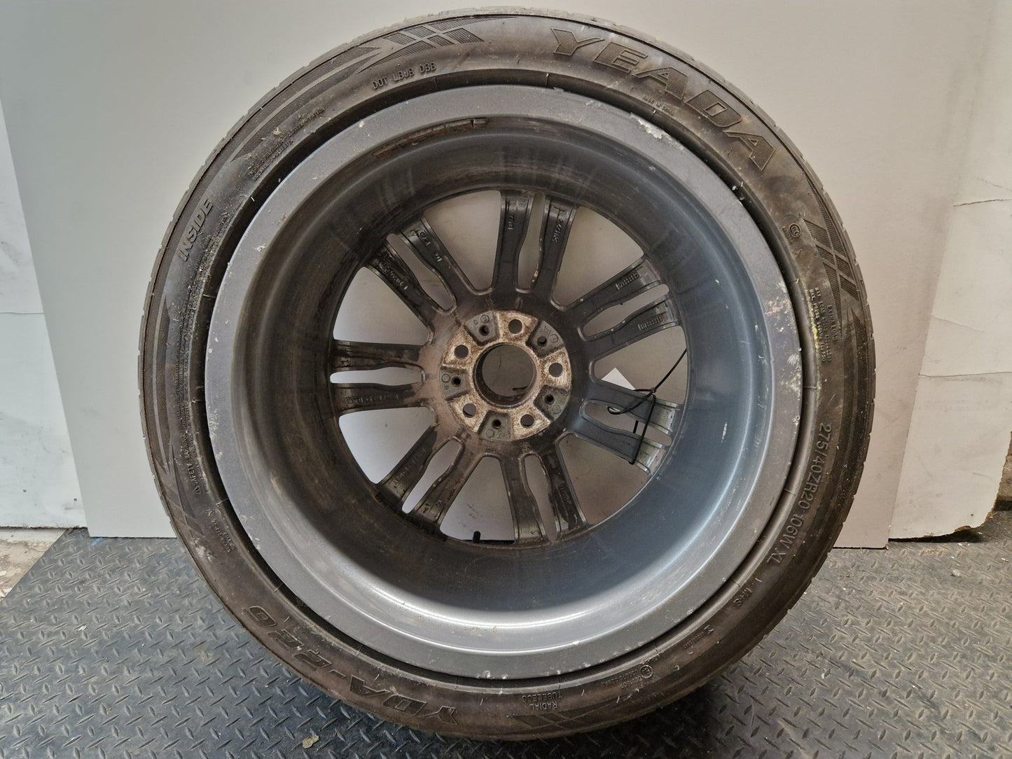BMW X5 E70 20" Alloy Wheel with Tyre 275/40/20 ~5mm 7842183