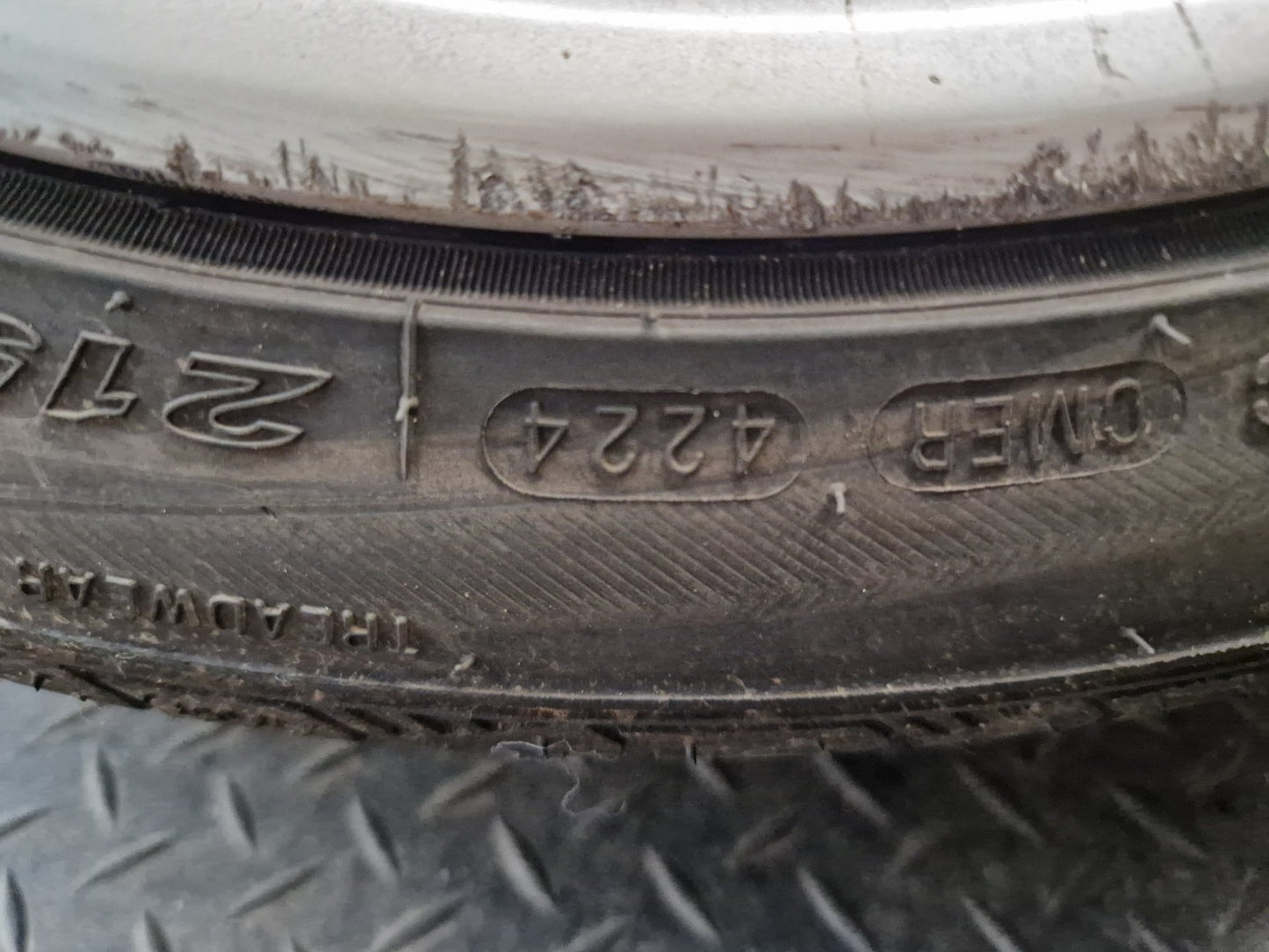 Seat Ibiza MK4 FL- 6J 17" Alloy Wheel with Tyre 215/40/17 ~6mm