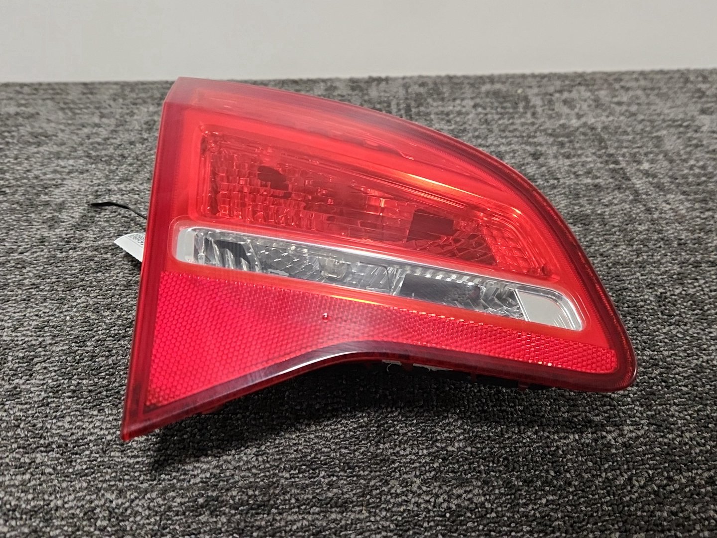 2011 Vauxhall Meriva MK2 (B) (4470) Genuine Rear Left N/S Inner Tail Light