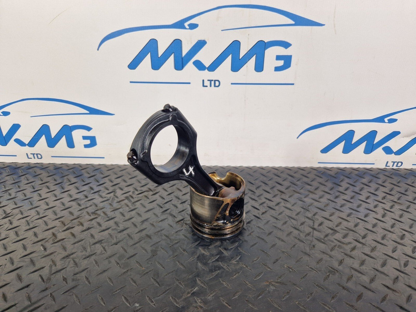 14-21 MERCEDES BENZ C300h W205 COMPLETE PISTON WITH CON ROD 65100