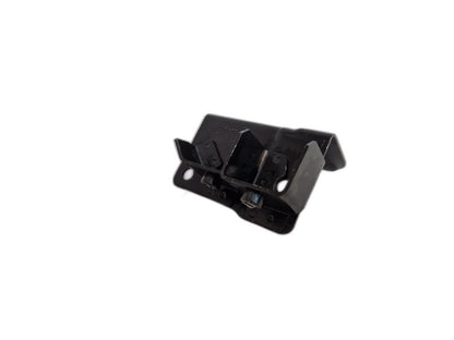 MERCEDES-BENZ C CLASS W205 LEFT MOUNTING BRACKET A2056100330