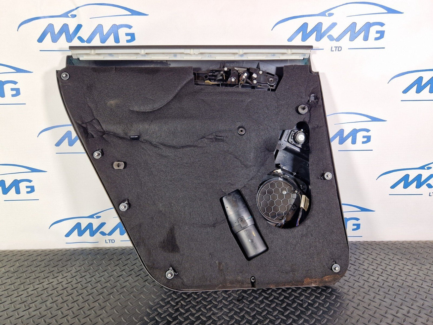 10-15 AUDI Q7 4L GENUINE OEM REAR RIGHT SIDE DOOR CARD 4L0867306B