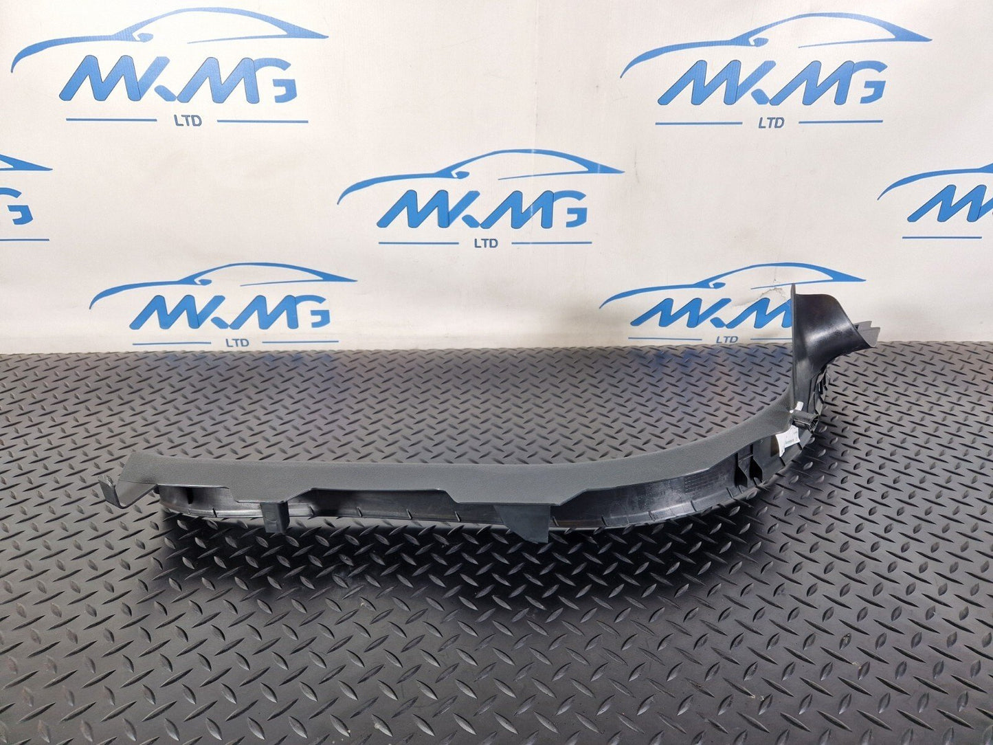 10-18 AUDI A7 4G S-LINE REAR LEFT NSR C PILLAR LOWER SILL TRIM COVER 4G8867767A