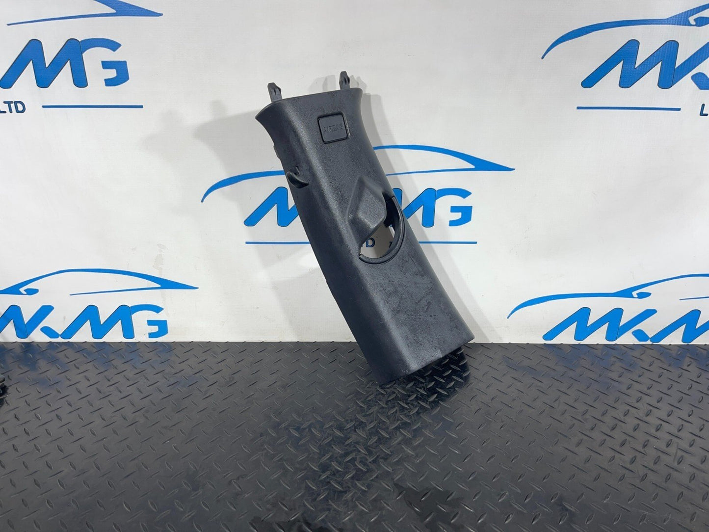 LAND ROVER DISCOVERY SPORT L550 2020 LEFT SIDE B-PILLAR TRIM FK72243A87AE8PVJ