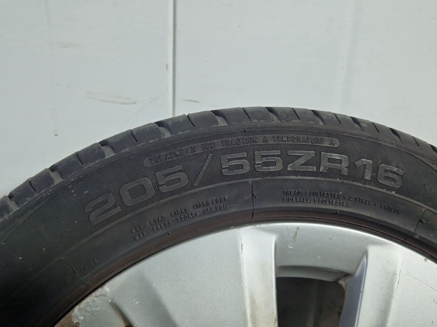 2008 Audi A3 8P 16" Alloy Wheel with Tyre 205/55/16 ~5mm 8P0601025BJ