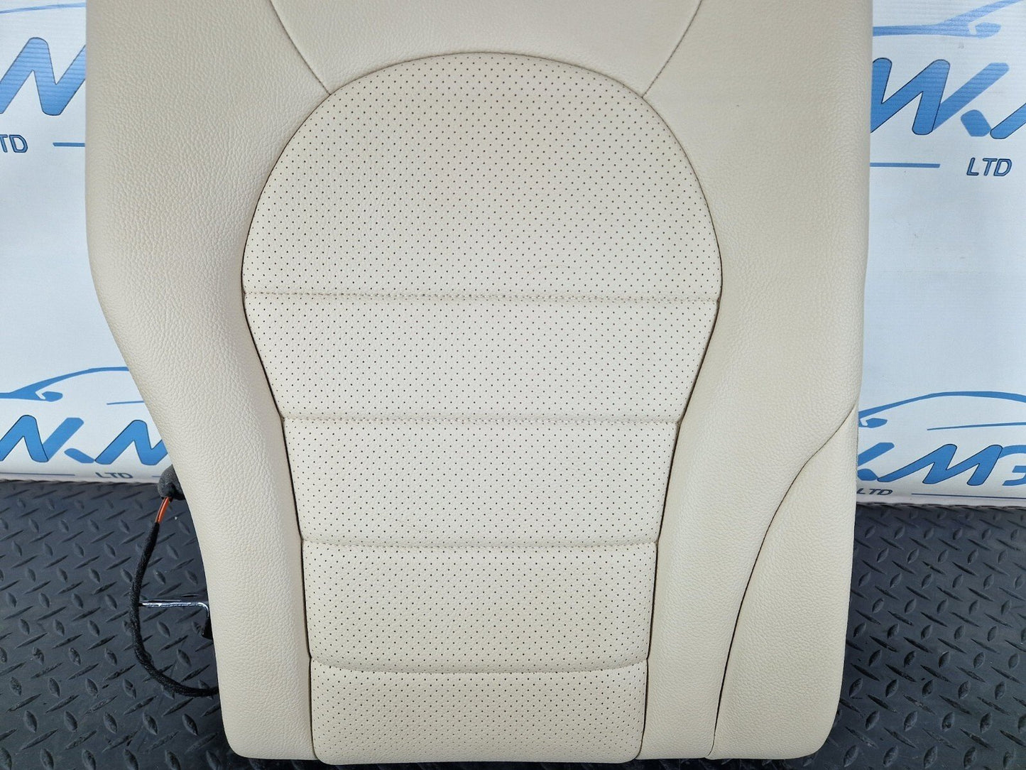 14-21 MERCEDES BENZ W205 GENUINE REAR RIGHT O/S LEATHER SEAT BACKREST BEIGE