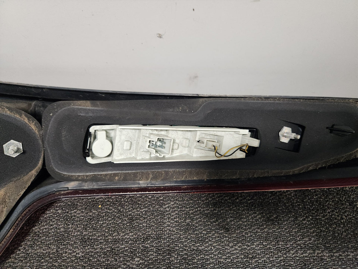 2010 Volvo V50 MK2 FL (MW) Genuine Rear Left N/S Passenger Tail Light