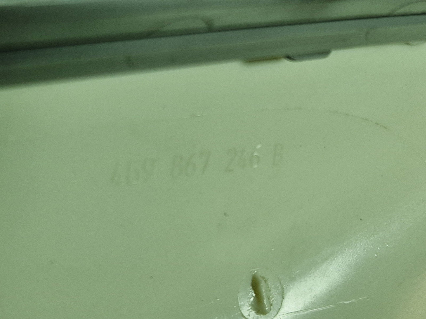 12-18 AUDI A6 C7 GENUINE RIGHT UPPER D PILLAR TRIM 4G9867246B