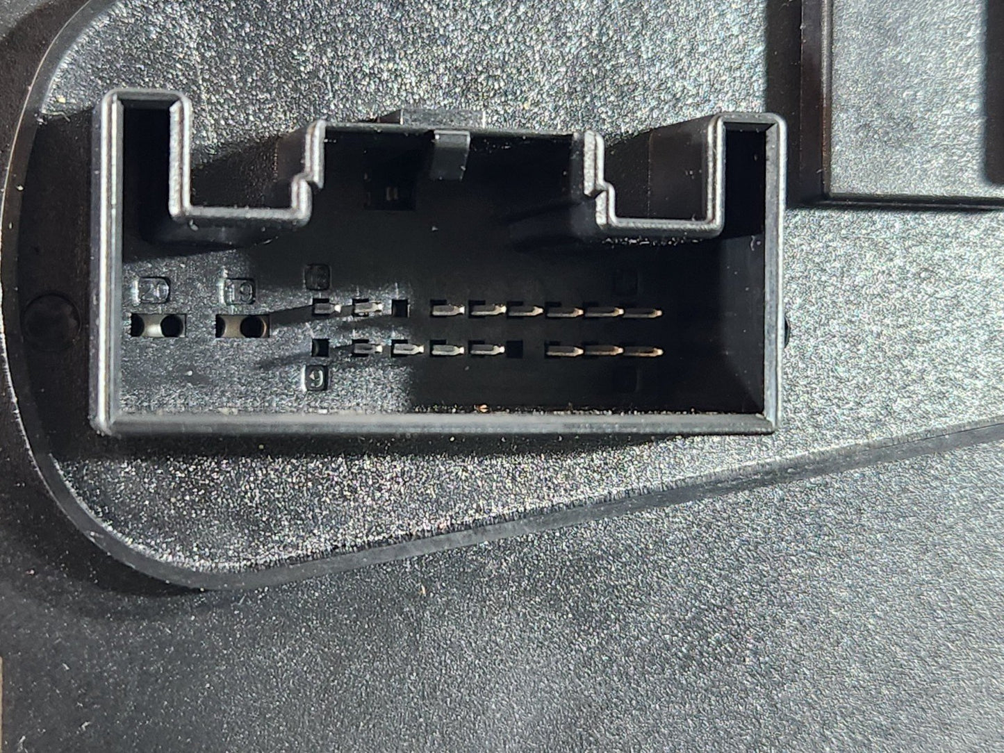 16-20 AUDI Q7 4M GENUINE OEM CONTROLLER CENTRAL COMFORT SYSTEM 4M0907064AD