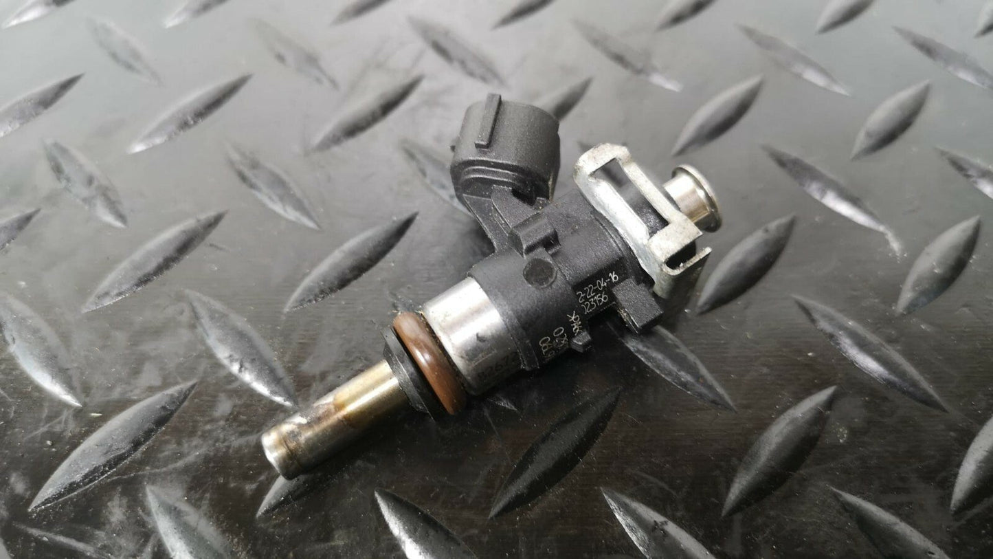 GENUINE VW 1.8 GTI DAJ PETROL ENGINE FUEL INJECTOR 06L906031A
