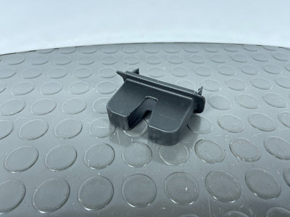 16-19 AUDI A4 B9 SALOON GENUINE BOOT TAILGATE LOCK TRIM COVER 8W5827520