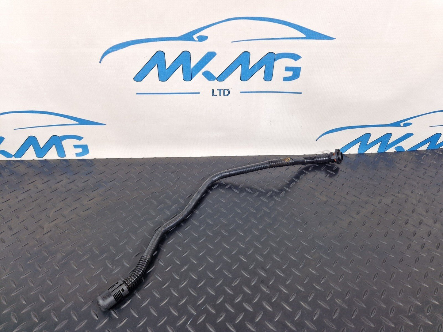 19-ON MERCEDES BENZ CLA C118 RADIATOR WATER COOLING HOSE PIPE A0019982923
