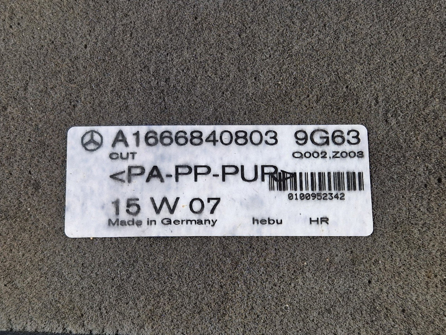 11-19 MERCEDES BENZ ML W166 GENUINE FLOOT MAT SET x4 A1666800648 A1666840803