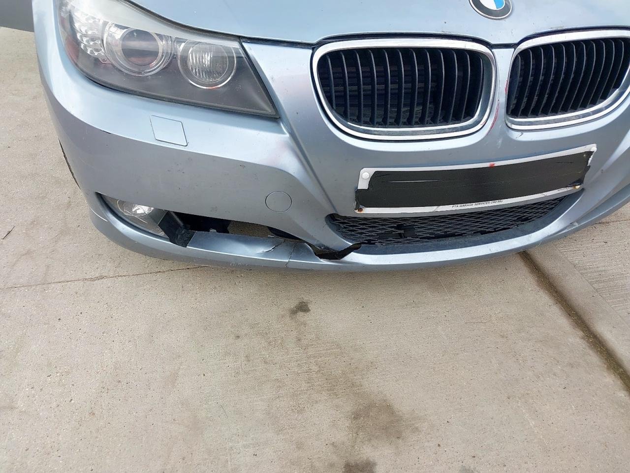 2009 BMW 318i E91