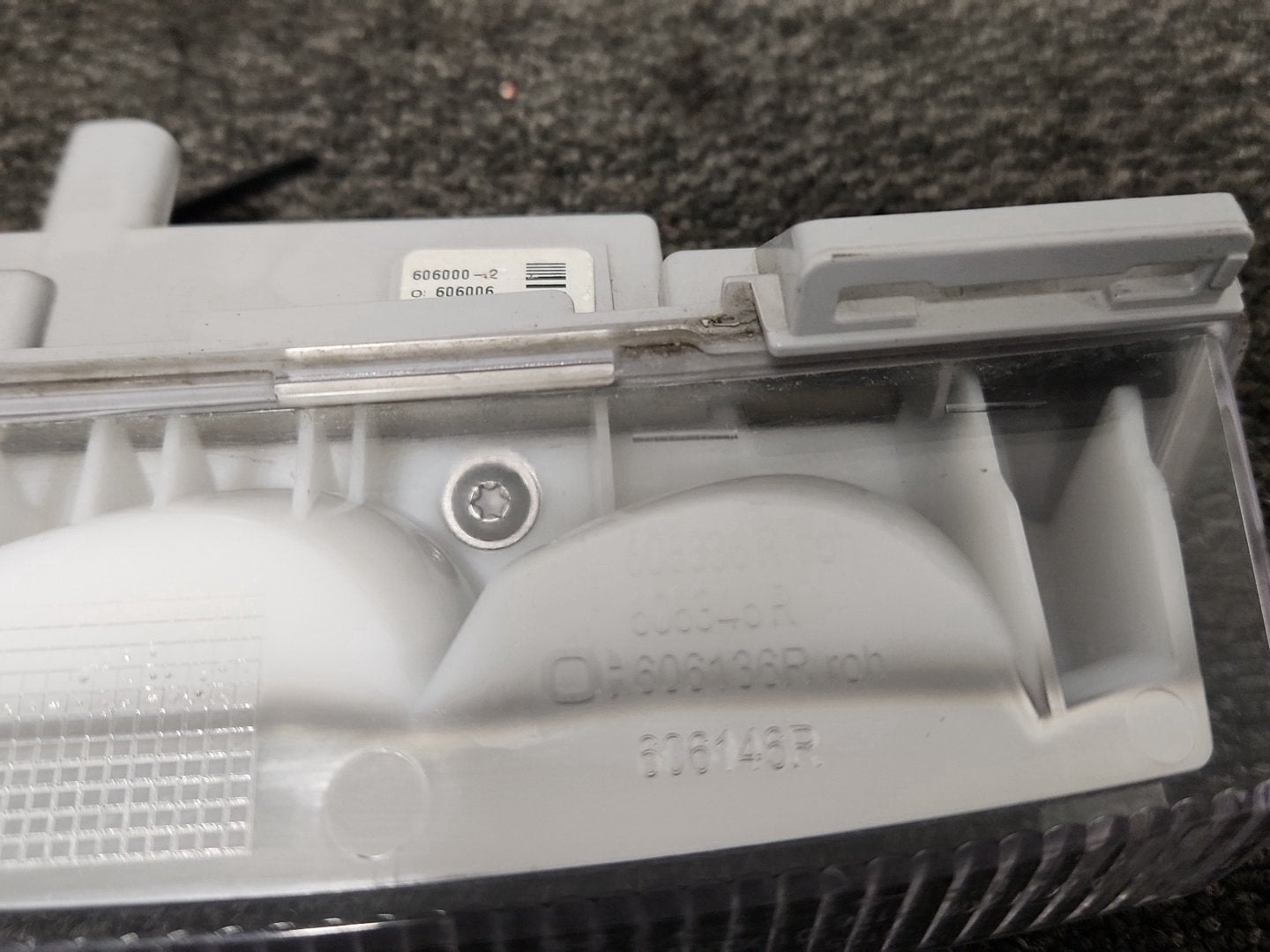 Mercedes-Benz ML-Class W166 Right O/S Driver Front DRL Bumper Light A2049065501