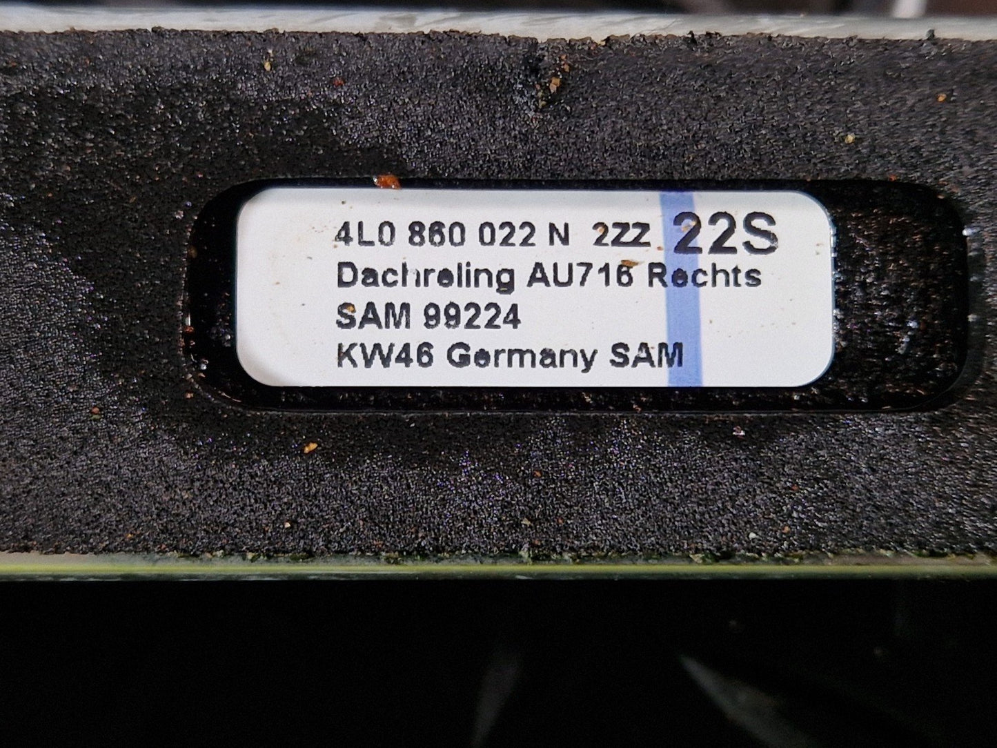 AUDI Unknown Part Type 4L0860022N