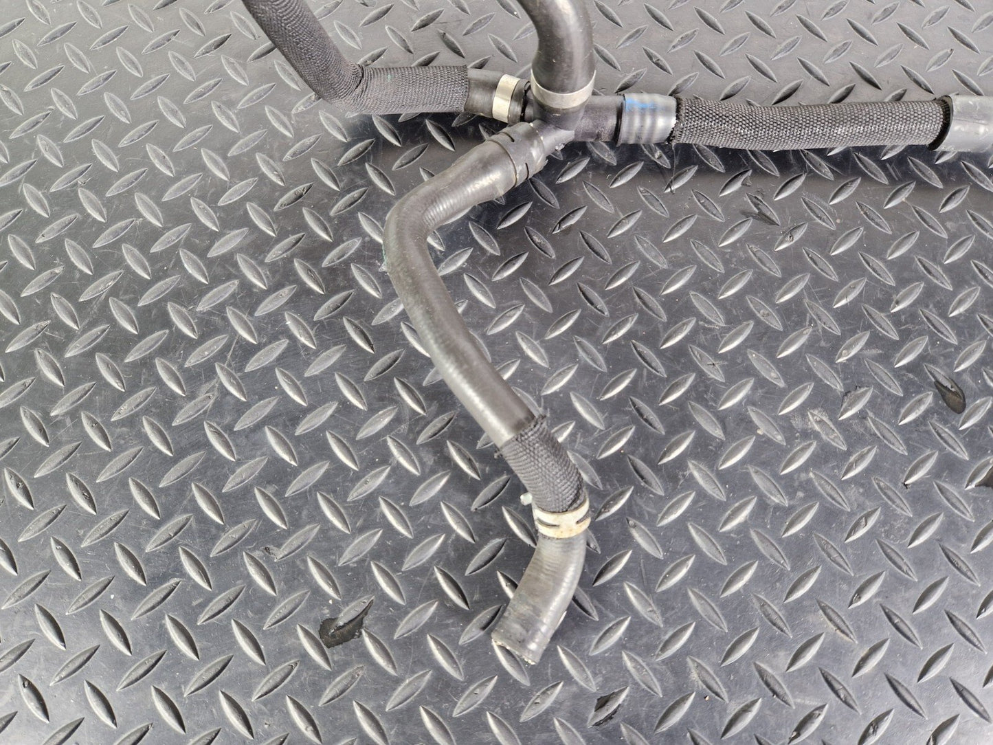 14-21 BMW 2 SERIES GRAN TOURER F46 B47 DIESEL WATER COOLANT HOSE PIPE 8593802