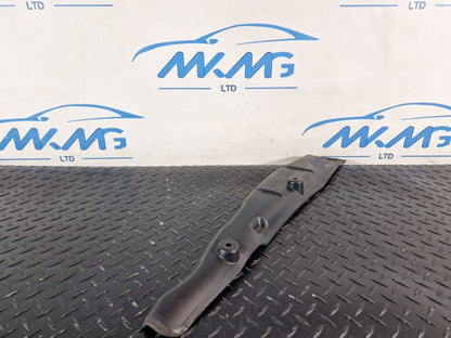 16-19 AUDI A4 B9 OEM FRONT RIGHT WING FENDER FILLER INSULATOR 8W0821112