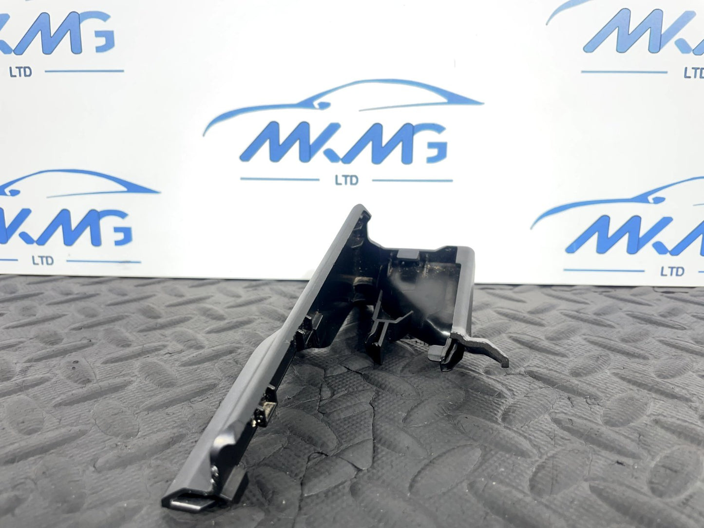 14-21 BMW 2 SERIES GRAN TOURER F45 F46 218D TRIM COVER LEFT O/S PANEL 7341907