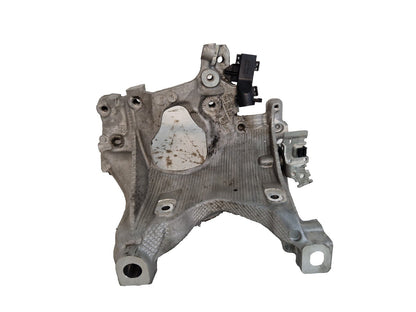 16-19 AUDI A4 B9 GENUINE OEM FRONT RIGHT SIDE SUBFRAME BRACKET MOUNT 8W0399296E