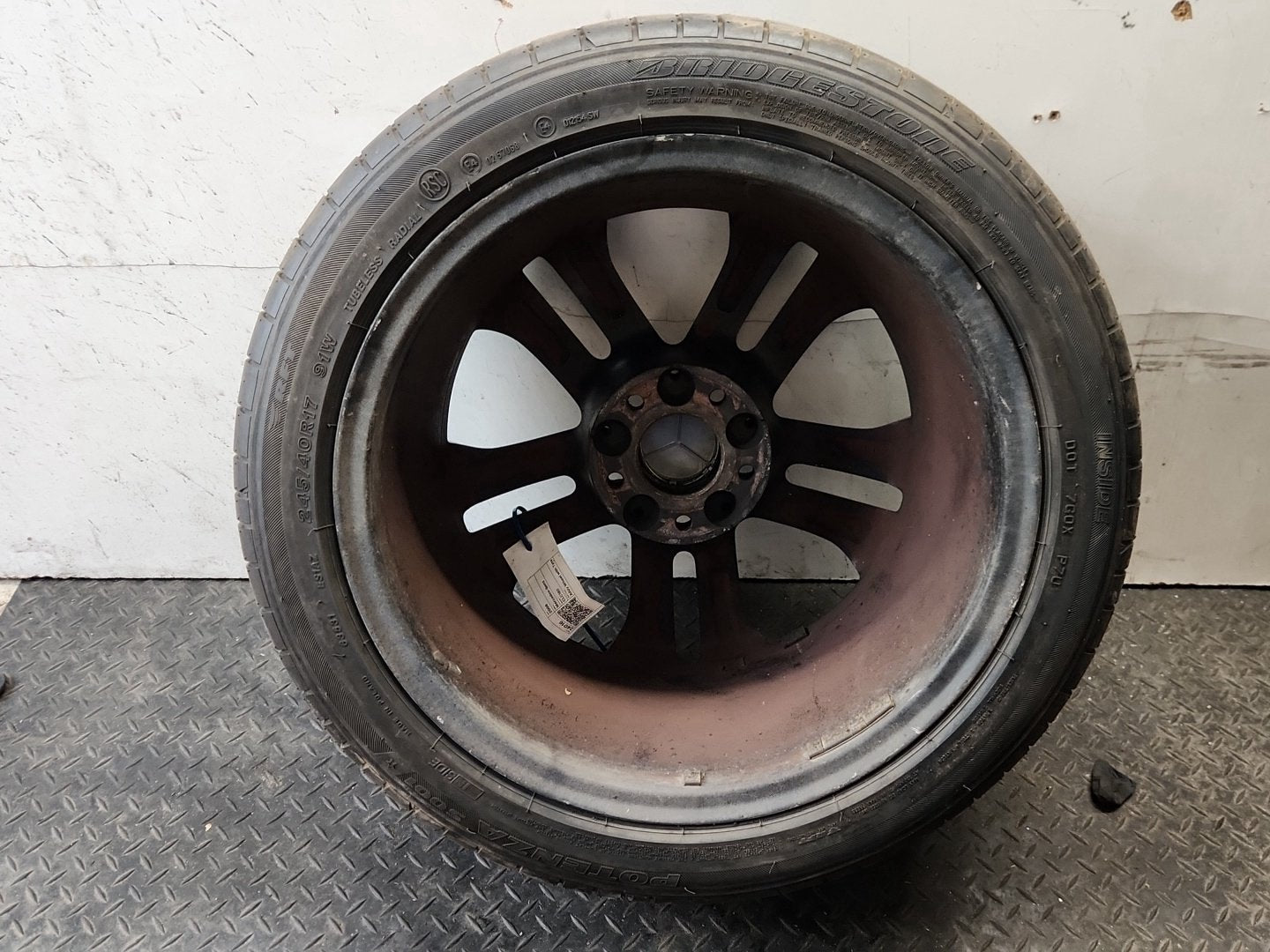 Mercedes CLC-Class W203 17" Alloy Wheel with Tyre 245/40/17 ~7mm A2034015402