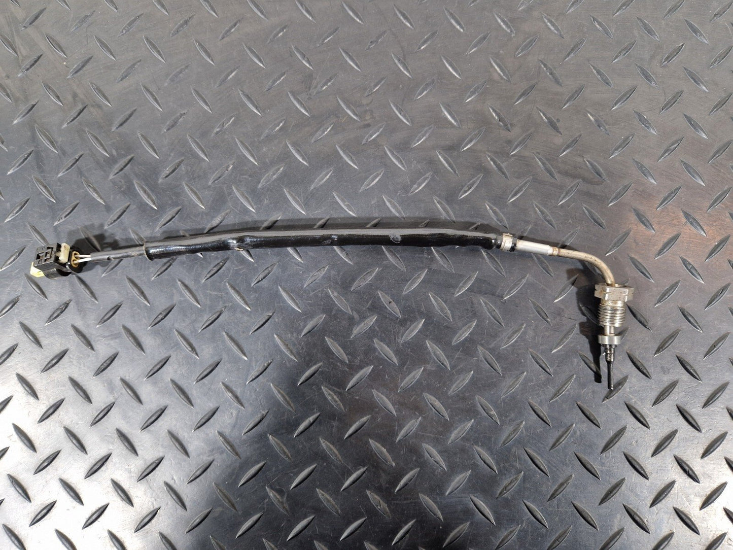 18-ON MERCEDES BENZ SPRINTER  W907 EXHAUST GAS TEMPERATURE A0009059205