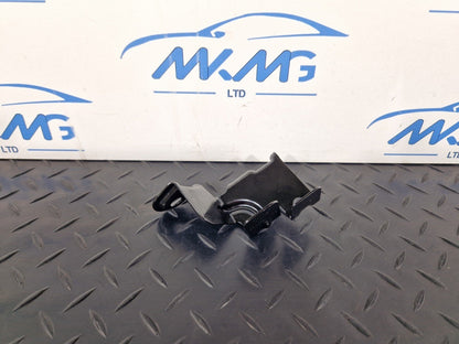 19-ON MERCEDES CLA C118 BOOT TRUNK FLOOR COMPARTMENT HOLDER BRACKET A1776802103