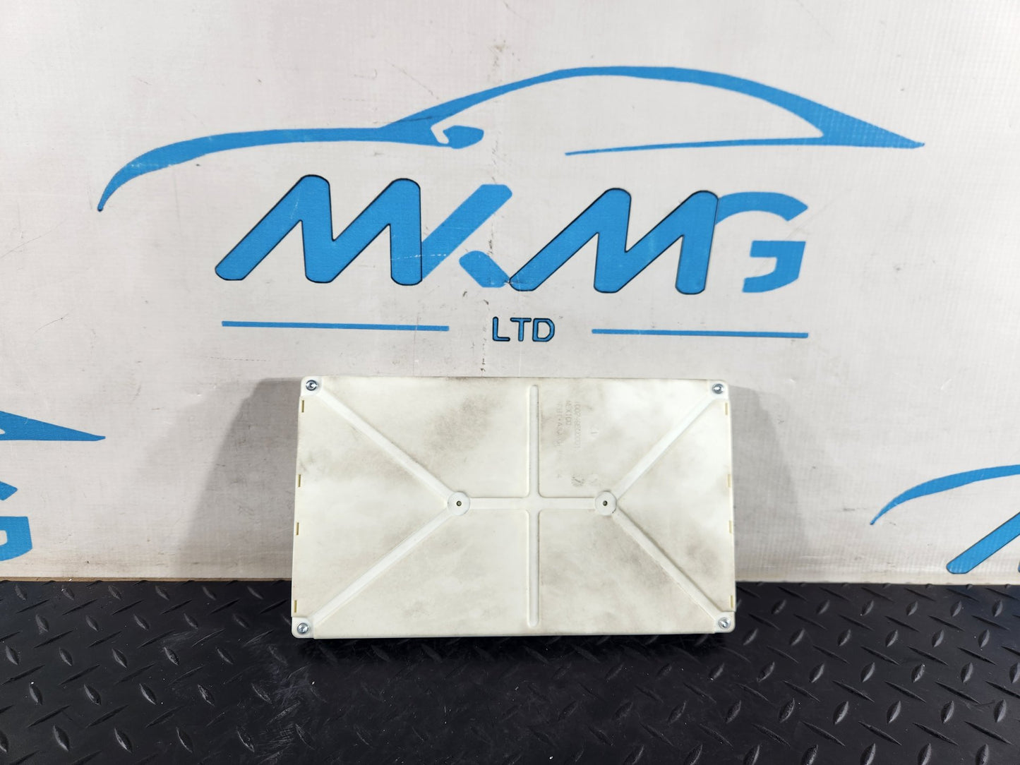BMW 118i F40 Hatchback Body Control Module BCM Fuse Box Genuine 5B31353